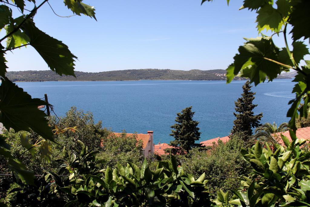 Cvita Apartments Τρογκίρ Δωμάτιο φωτογραφία